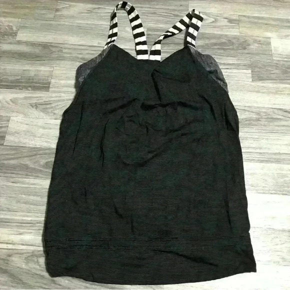 Lulu lemon Black Striped rest less tank black/burlap texture black dune. - Picture 11 of 13